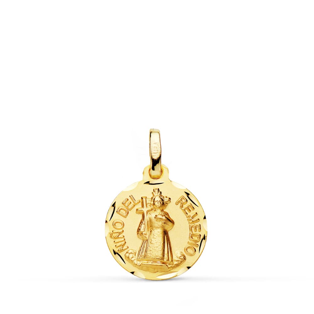 18K MEDALLA NIÑO DEL REMEDIO TALLADA 14 MM