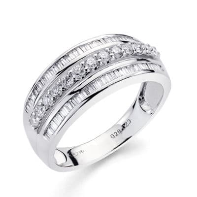 [P1618] 18K SORTIJA ORO BLANCO DIAMANTES TALLA BRILLANTE 0.273/0.38  QTS.