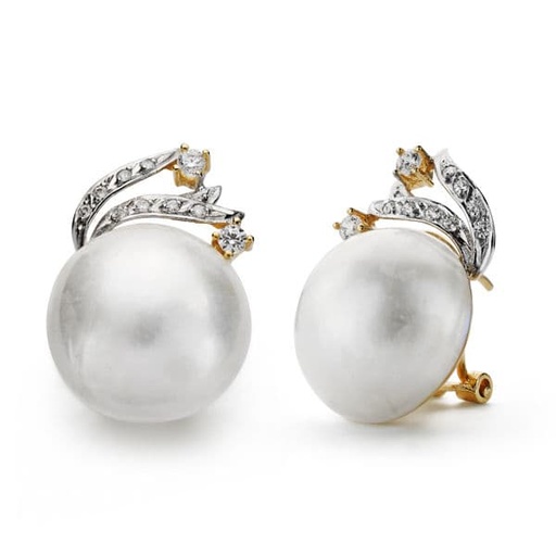 [P20384-1] 18K PENDIENTES PERLA JAPONESA 15 MM RAMA